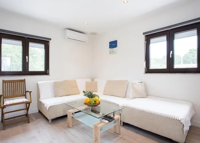 Villa Peaceful Vacation Galižana