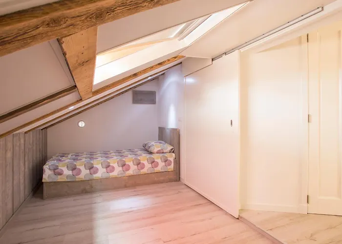 Peaceful Vacation Villa Galižana