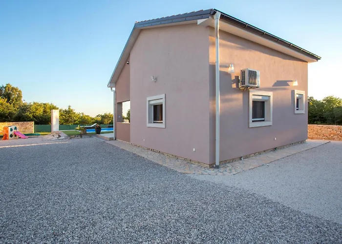 Villa Peaceful Vacation Galižana