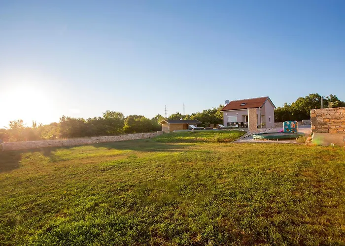 Villa Peaceful Vacation